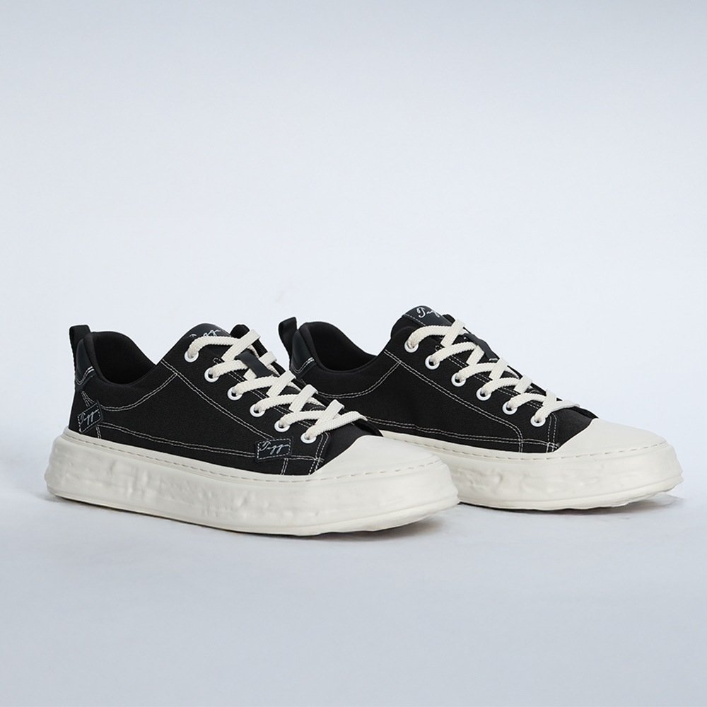 TOGGA 2475 SPOR CASUAL ERKEK AYAKKABI-SİYAH BEYAZ